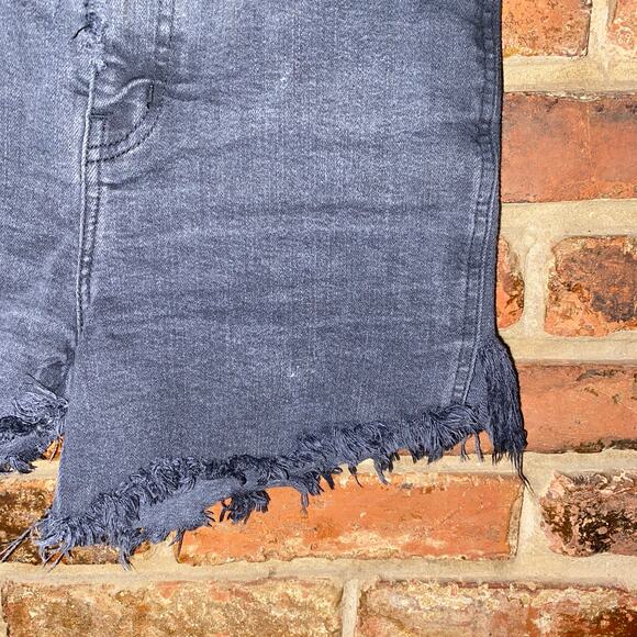 Current/Elliott Black Wash Denim Cut-Off Distressed Jean Shorts Women's Size 28 - Picture 3 of 7